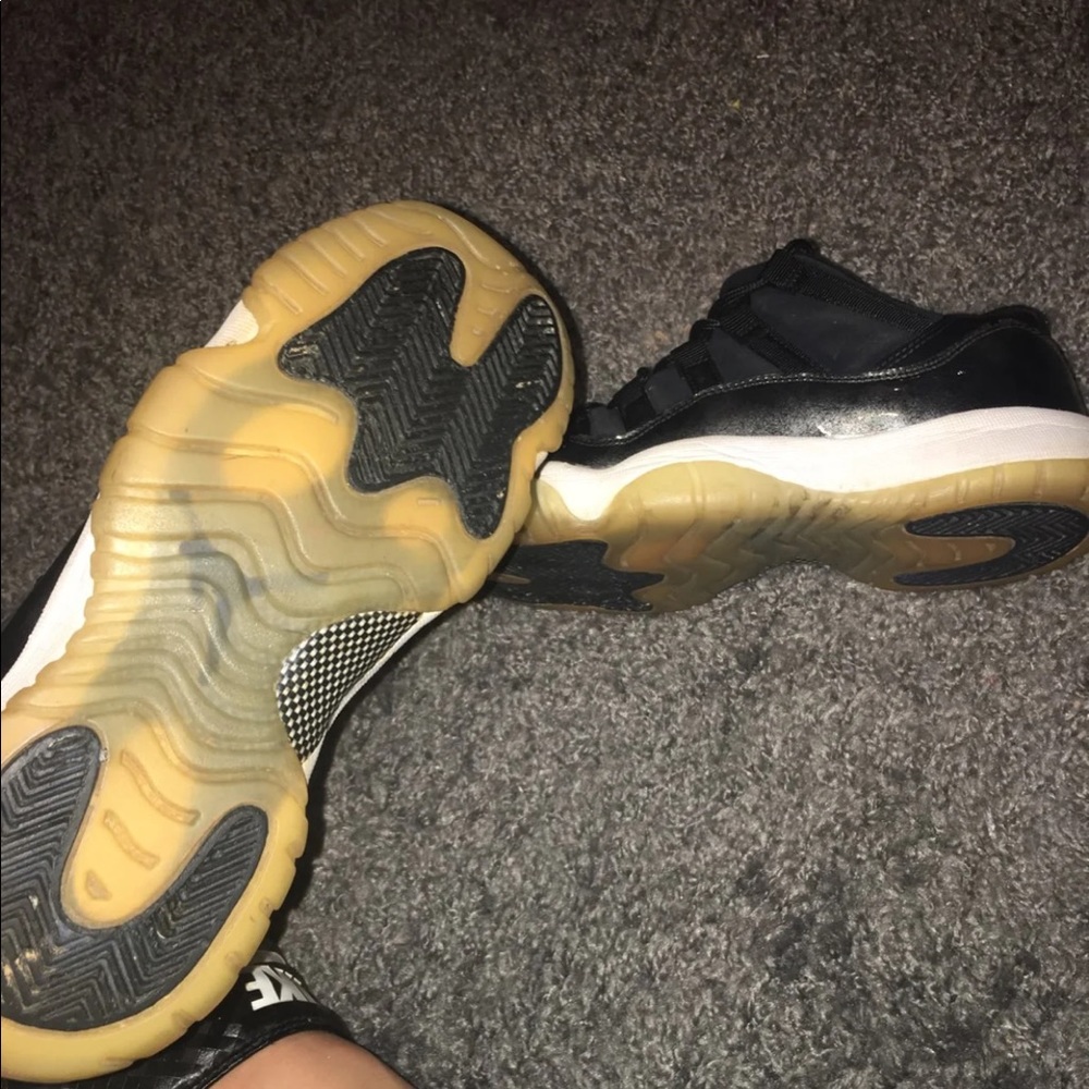 Jordan 11 - Picture 4 of 4